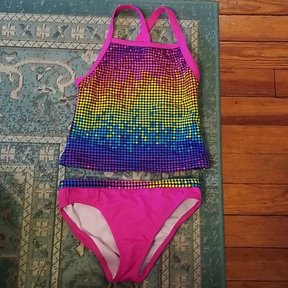 Bathing suit